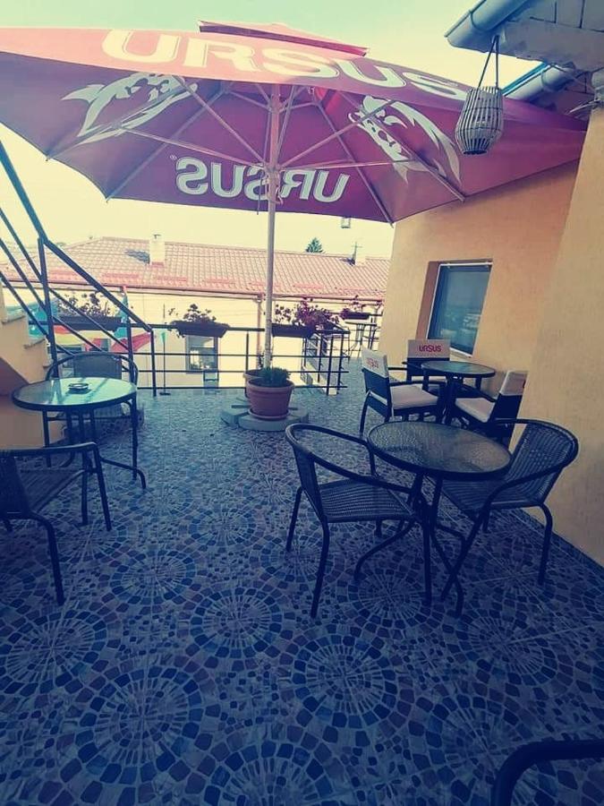 Pensiunea Pelican Tulcea Exteriör bild